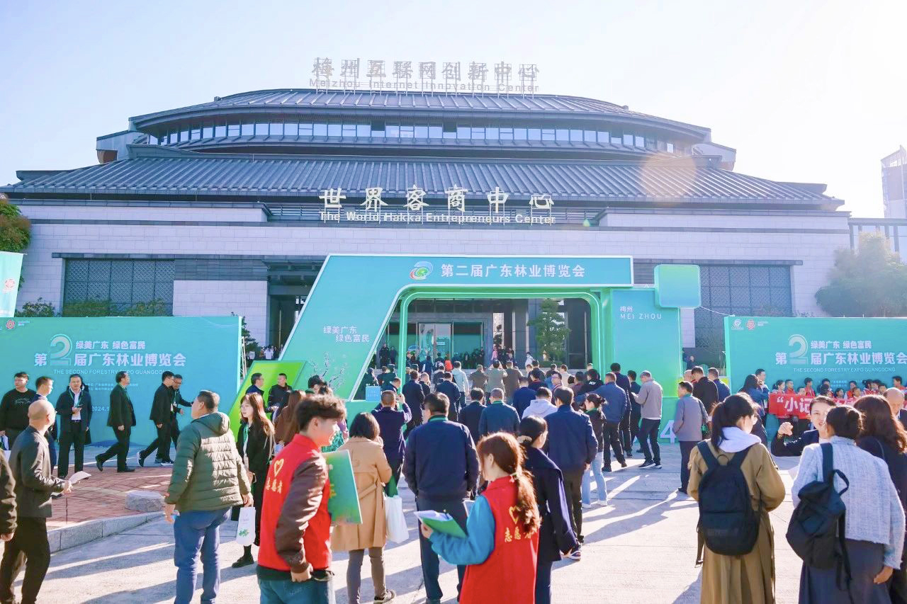 大黄蜂展览助力广东林博会，助推绿美广东生态建设